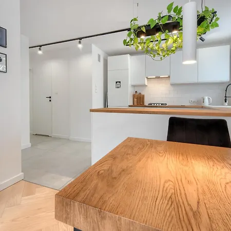 Seaside Retreat - 64m2, Parking, Workspace- By Rentujemy *