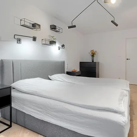 Seaside Retreat - 64m2, Parking, Workspace- By Rentujemy